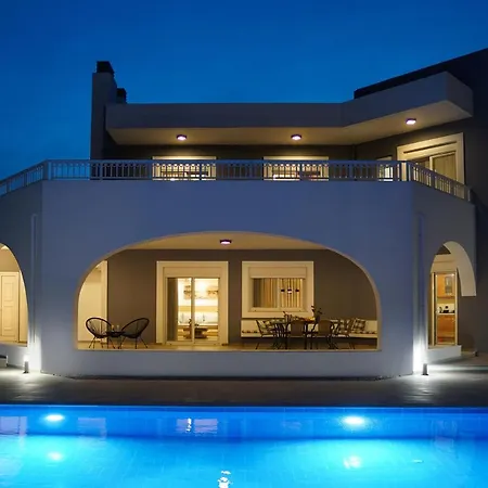 Willa Arco Bianco Afandu